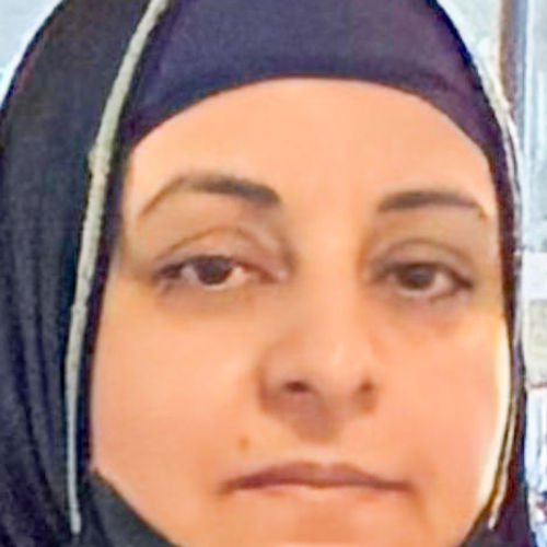 DR NAHEEDA SHEIKH