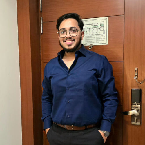 Dr Ayush Roy