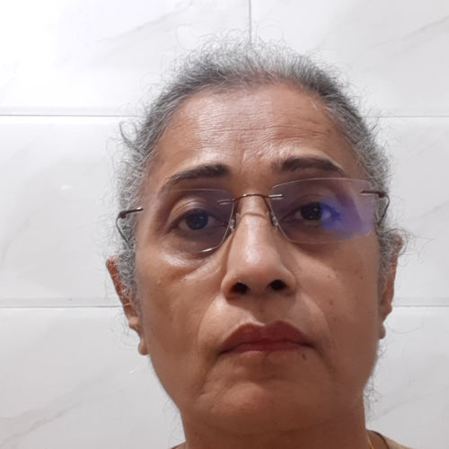 Dr Anita