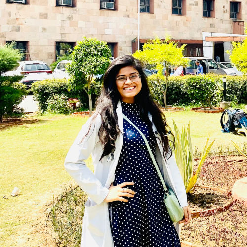 Dr Kiran Tandekar